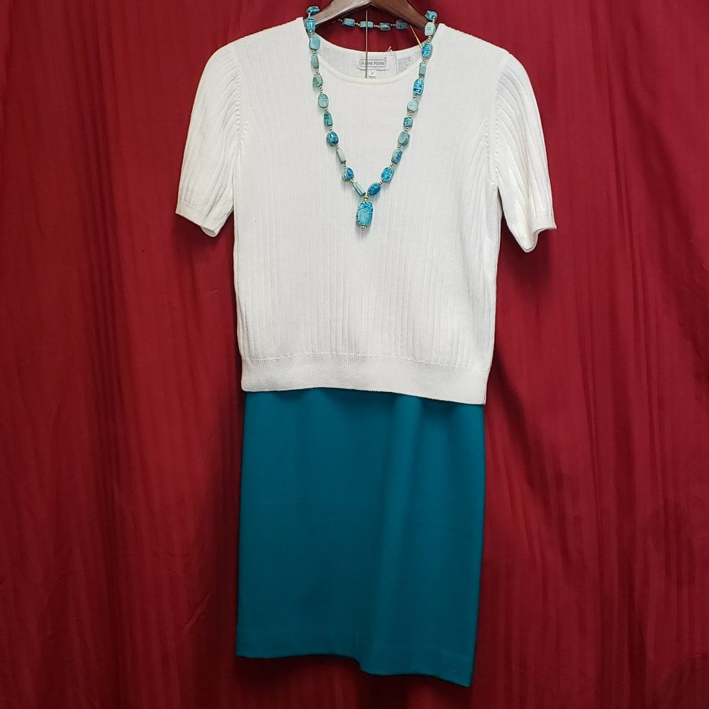 🍁Versatile 100% Wool Skirt with Matching Blazer.
